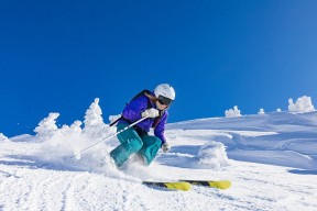 开云体育官方下载-意甲前场进攻压迫效率与对手失误率之间的多变量分析，意甲球迷冲场